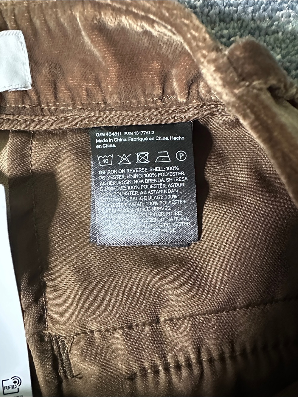 H&M Brown Velvet Wide-Leg Pants NWT Size 4 Women’s Perfect for Fall - Picture 3 of 7